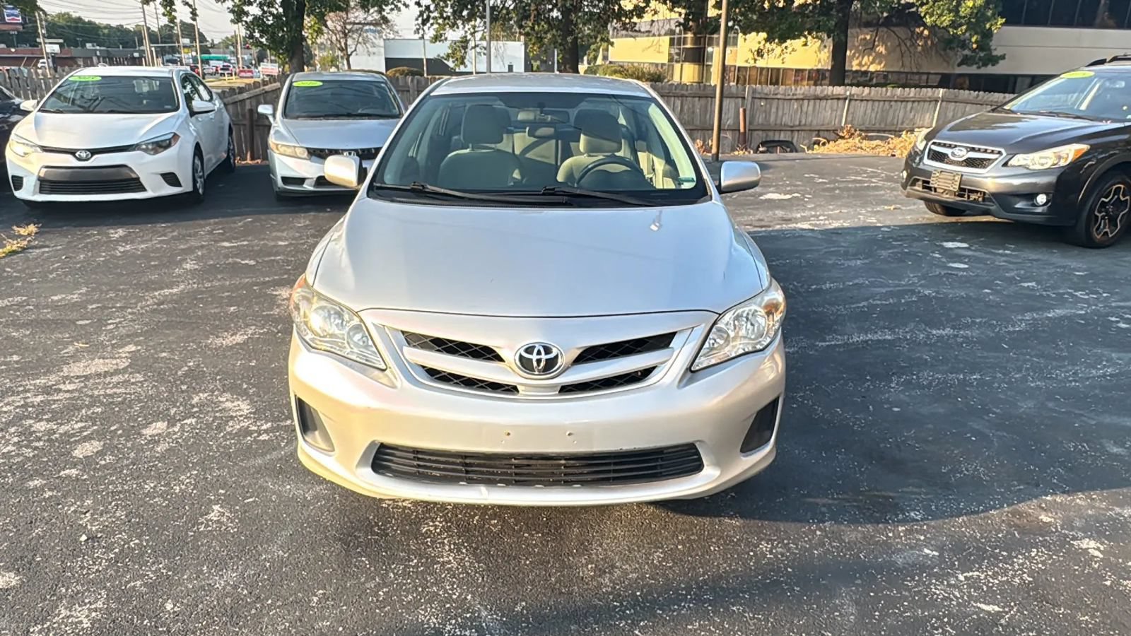 Used 2013 Toyota Corolla L FWD image 2