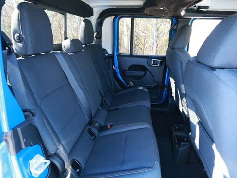 New 2026 Jeep Gladiator Sport image 26