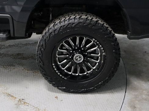 Used 2024 Ford F350 Platinum image 16