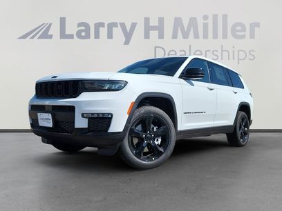 New 2025 Jeep Grand Cherokee L Limited w/ Black Appearance Package