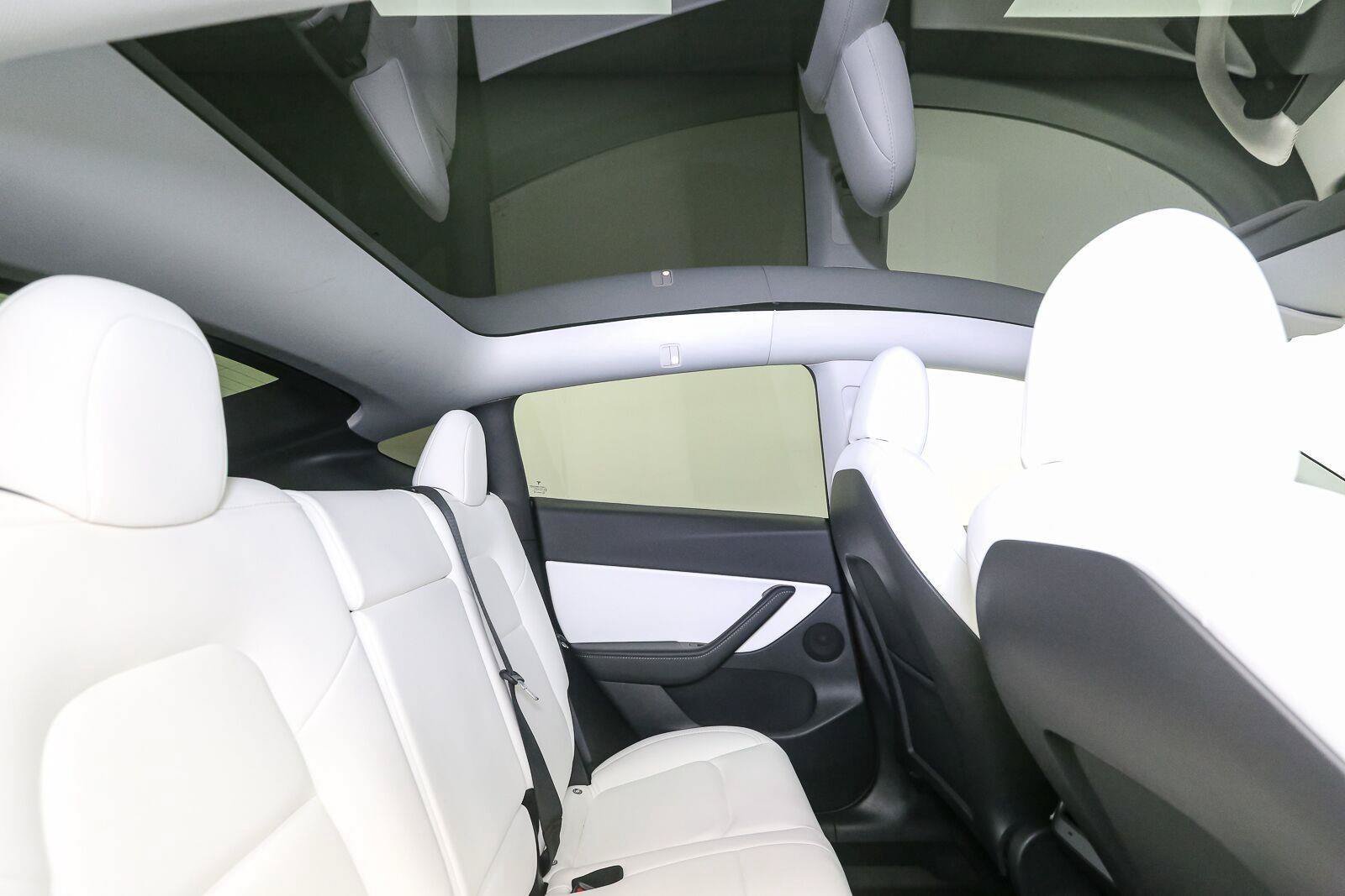 Used 2021 Tesla Model Y Performance AWD/4WD image 21