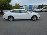 Used 2024 Chevrolet Malibu LT image 2