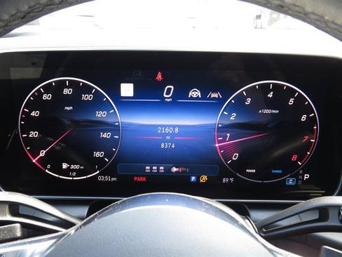 Used 2026 Mercedes-Benz GLC 300 4MATIC image 13