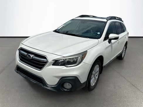 Used 2019 Subaru Outback 2.5i Premium AWD/4WD image 3