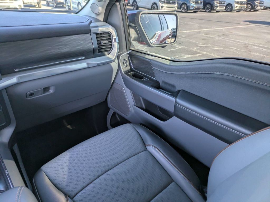 Used 2025 Ford F150 Lariat w/ Equipment Group 502A High AWD/4WD image 18