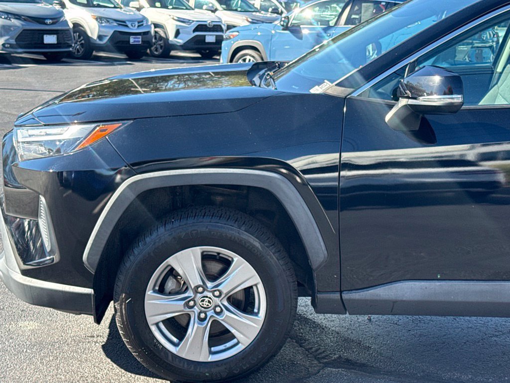 Certified 2022 Toyota RAV4 XLE w/ Convenience Package AWD/4WD image 2
