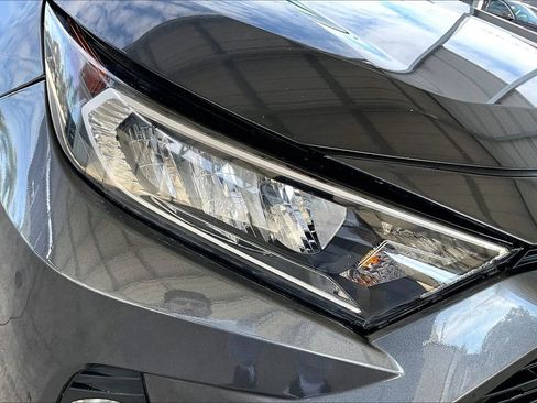 Used 2021 Toyota RAV4 XLE image 26