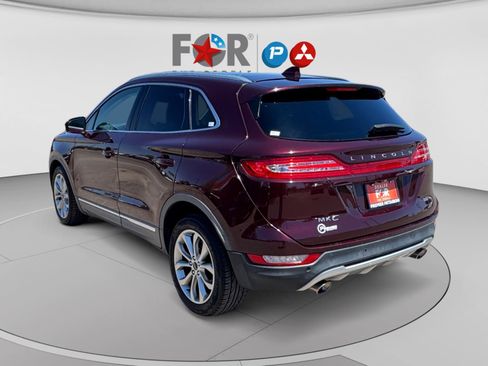 Used 2018 Lincoln MKC Select w/ Select Plus Package FWD image 3