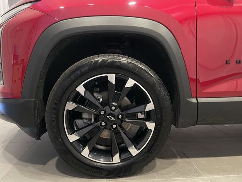 Used 2025 Chevrolet Equinox RS w/ Safety and Technology Package image 8