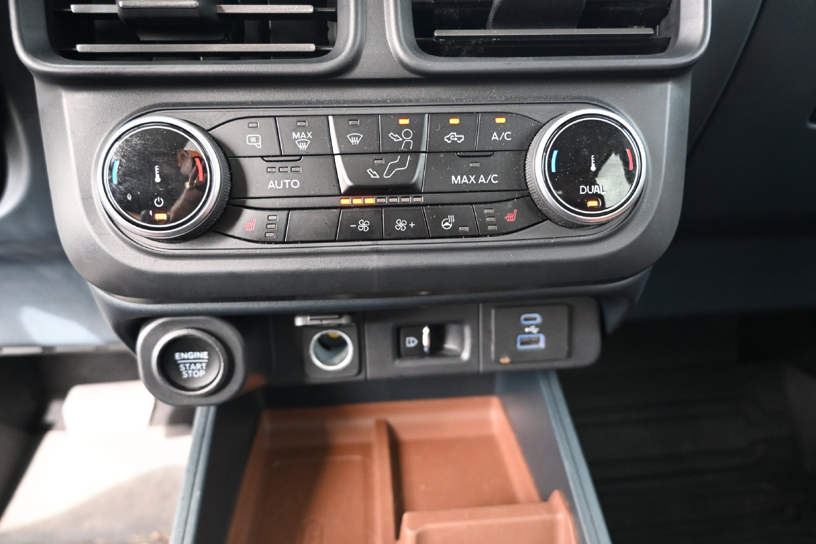 Used 2024 Ford Maverick Lariat FWD image 19