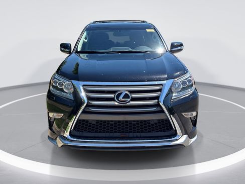 Used 2018 Lexus GX 460 Premium AWD/4WD image 2