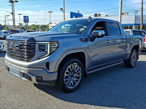 Certified 2026 GMC Sierra 1500 Denali Ultimate AWD/4WD image 3