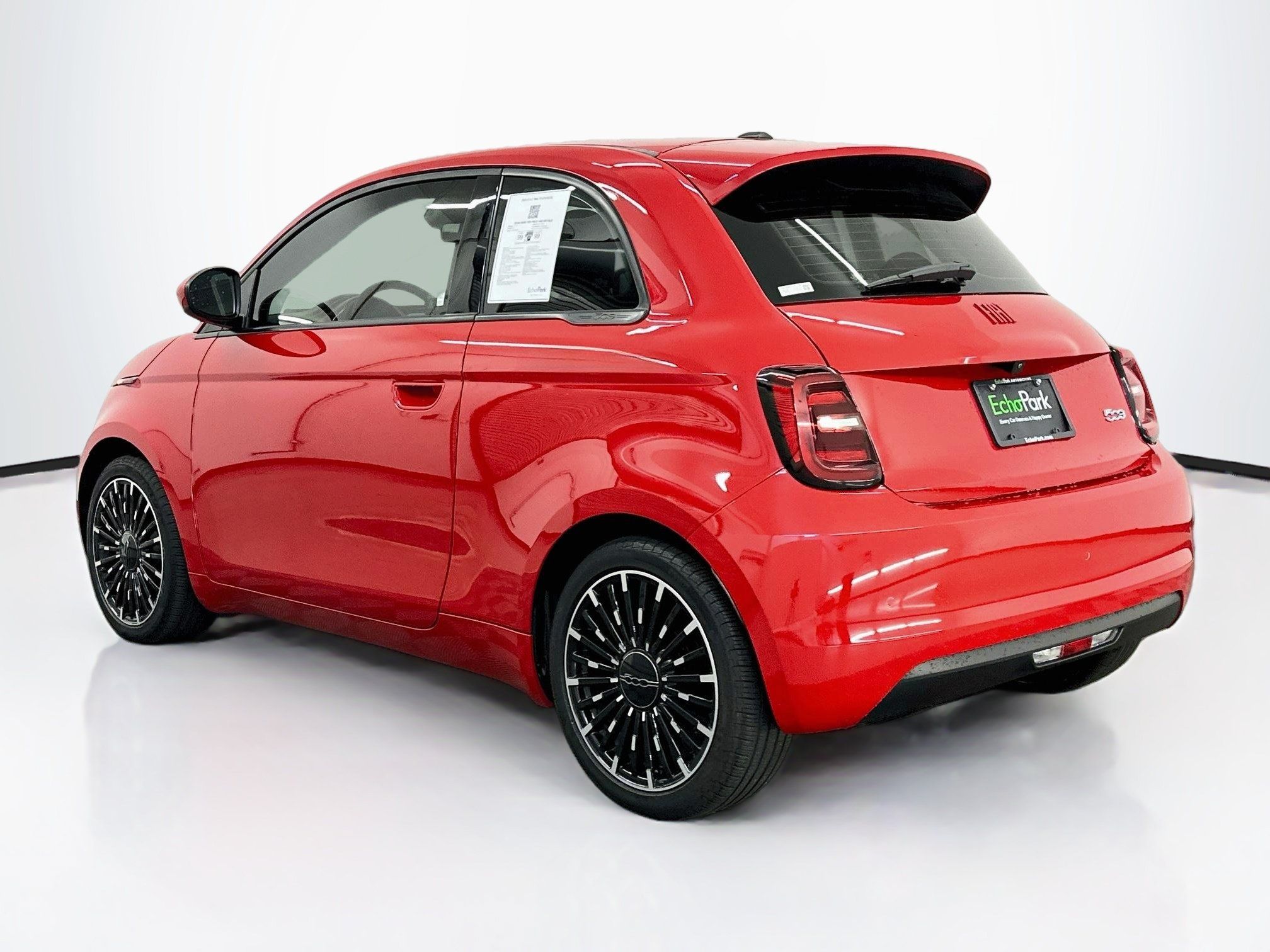 Used 2024 FIAT 500 e (RED) FWD image 5