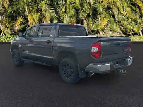 Used 2015 Toyota Tundra SR5 w/ SR5 Upgrade Package RWD image 7
