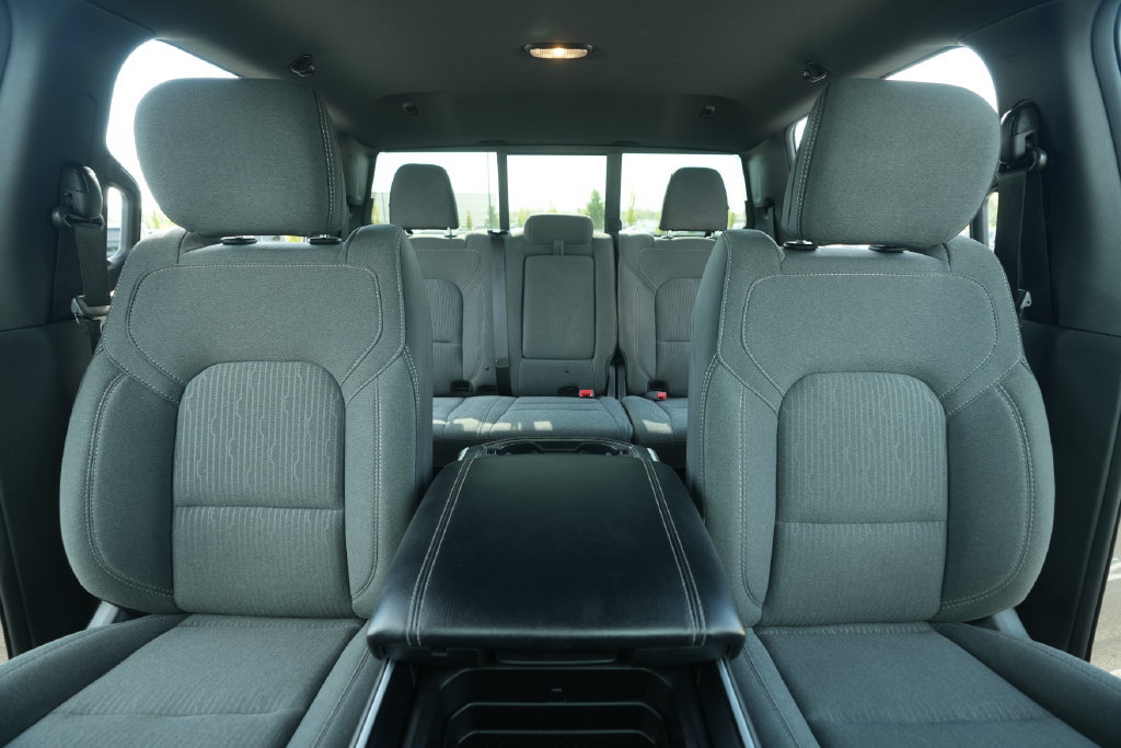 Used 2021 RAM 1500 Big Horn AWD/4WD image 39
