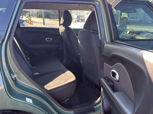 Used 2014 Kia Soul EV image 26