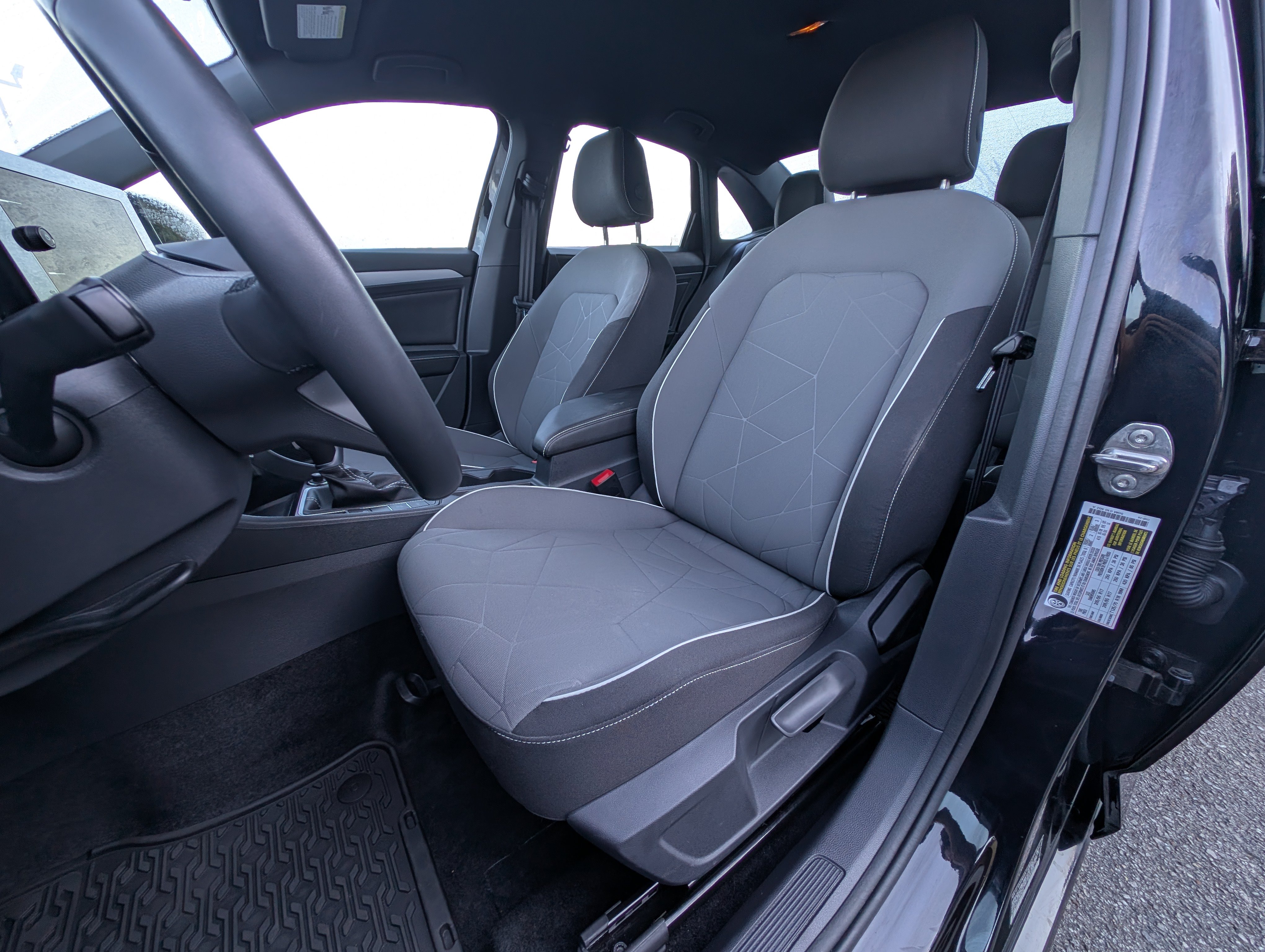 Used 2026 Volkswagen Jetta Sport FWD image 16