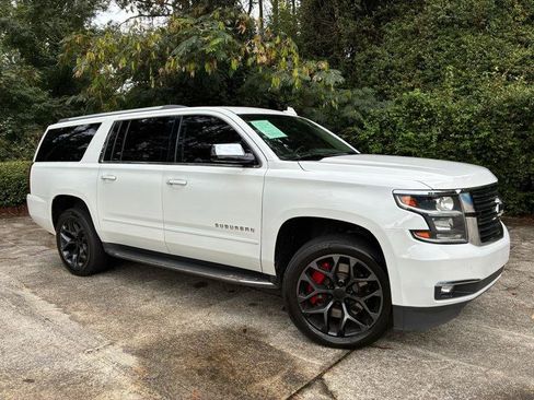 Used 2017 Chevrolet Suburban Premier AWD/4WD image 2