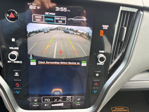 Used 2025 Subaru Outback Wilderness AWD/4WD image 23