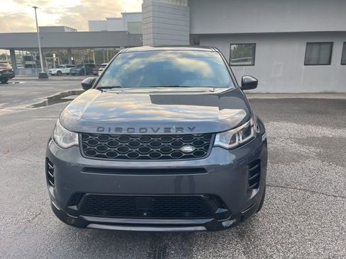 Used 2024 Land Rover Discovery Sport Dynamic SE image 4
