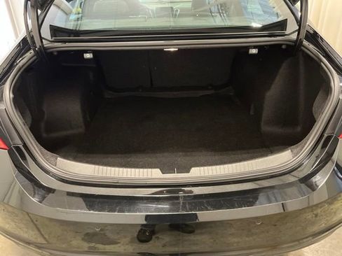 Used 2024 Chevrolet Malibu LT FWD image 16