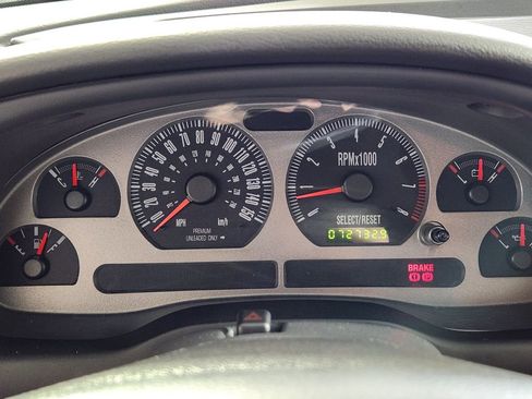 Used 2004 Ford Mustang Mach 1 RWD image 20