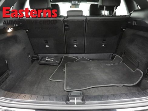 Used 2025 Mercedes-Benz GLA 250 image 9