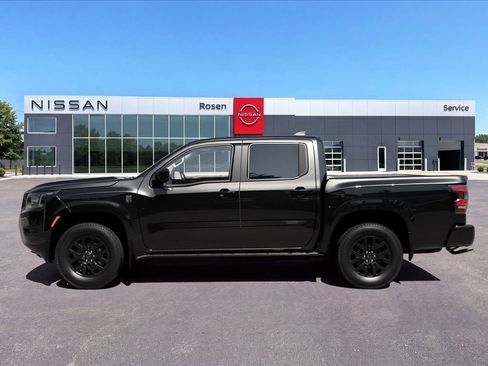 New 2026 Nissan Frontier SV w/ All-Weather Content Package AWD/4WD image 16