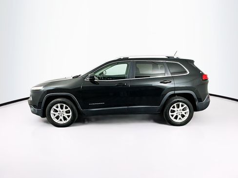 Used 2014 Jeep Cherokee Latitude w/ Cold Weather Group FWD image 4