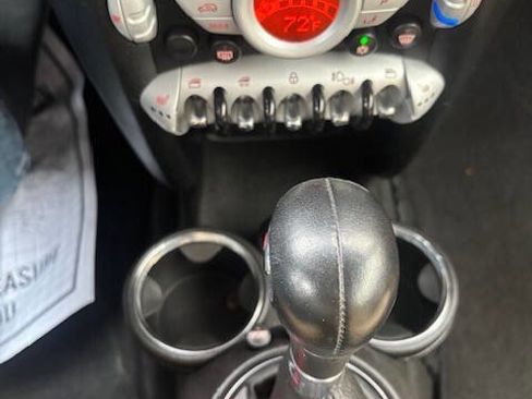 Used 2010 MINI Cooper S image 7