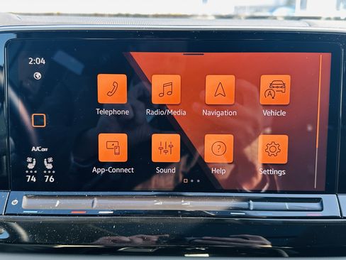 Used 2024 Volkswagen Atlas Peak Edition SEL image 15