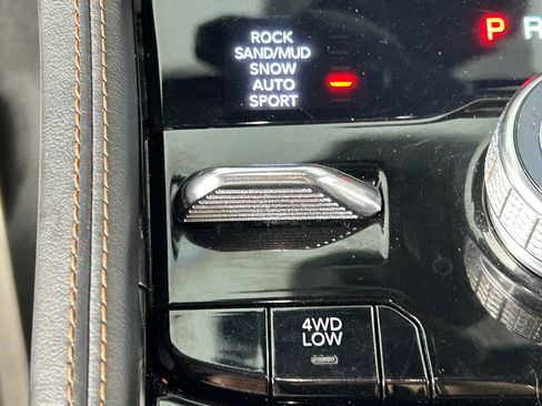 Used 2021 Jeep Grand Cherokee L Summit image 26