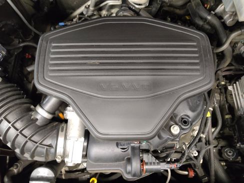 Used 2019 GMC Acadia SLT w/ LPO, Floor Liner Package image 30