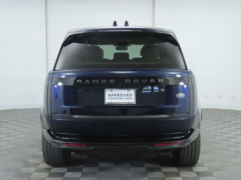 Certified 2023 Land Rover Range Rover SE image 6