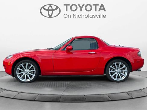 Used 2007 MAZDA MX-5 Miata Grand Touring w/ Premium Pkg RWD image 2
