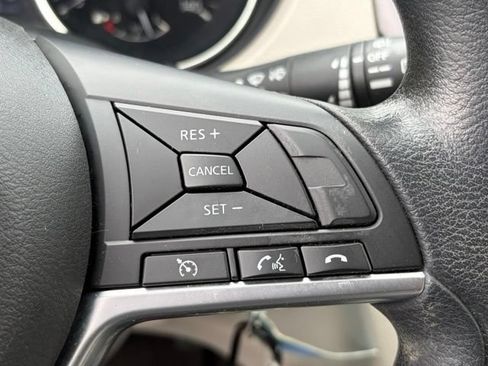 Used 2017 Nissan Rogue Sport S FWD image 17
