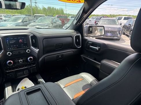 Certified 2021 GMC Sierra 1500 AT4 w/ AT4 Value Package AWD/4WD image 29