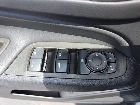 Used 2023 Chevrolet Equinox LT FWD image 31