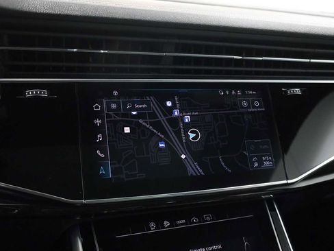 Used 2023 Audi Q8 Premium Plus w/ Premium Plus Package image 31