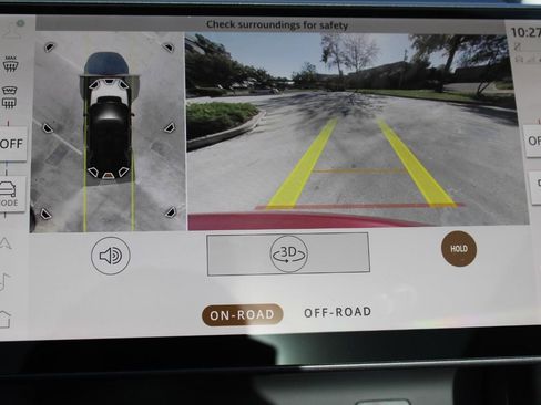 Certified 2025 Land Rover Discovery Sport S image 28