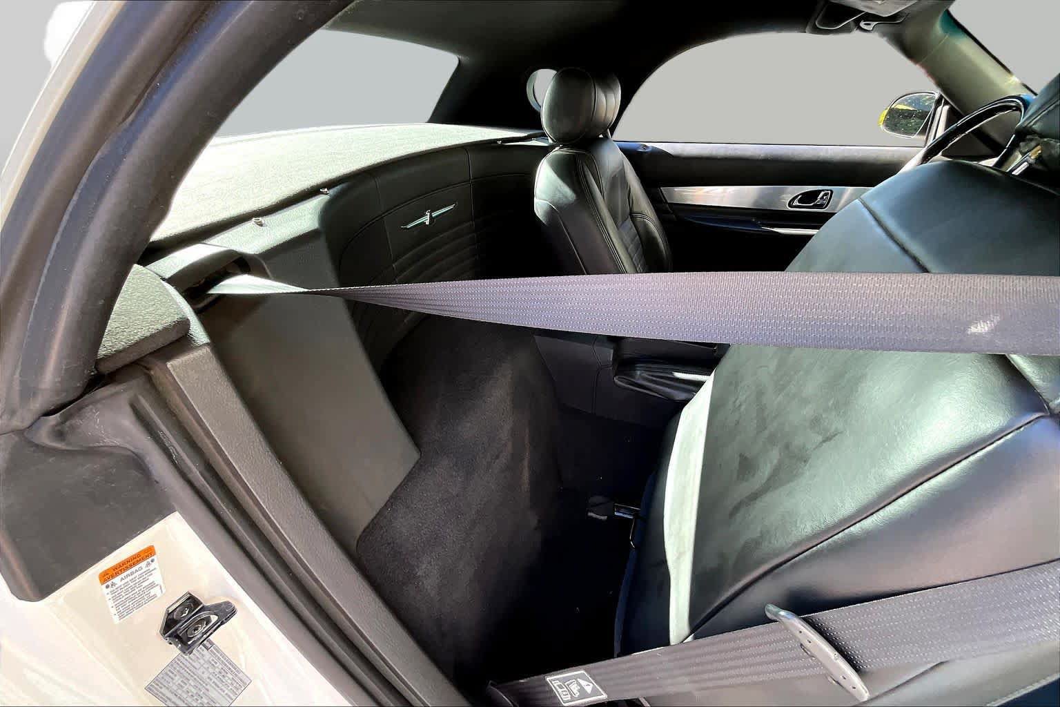 Used 2002 Ford Thunderbird RWD image 17