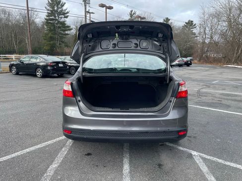 Used 2014 Ford Focus SE image 42