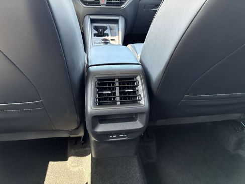 Used 2026 Volkswagen Tiguan SE AWD/4WD image 20