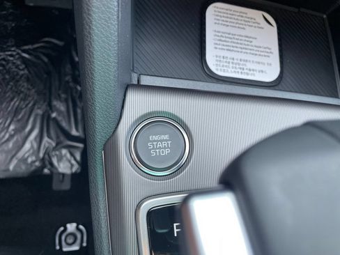 New 2026 Kia Sportage EX AWD/4WD image 23
