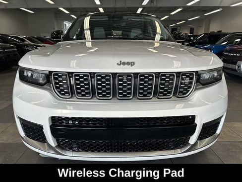 Used 2023 Jeep Grand Cherokee L Summit w/ Advanced Protech Group IV AWD/4WD image 20