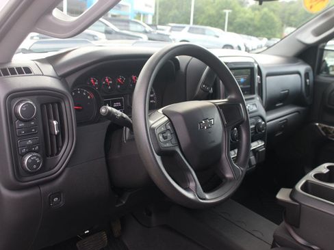 Used 2024 Chevrolet Silverado 1500 Custom Trail Boss w/ Realtree Special Edition AWD/4WD image 18