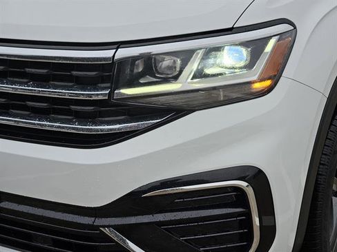 Used 2022 Volkswagen Atlas Cross Sport SEL R-Line image 5