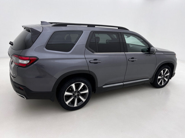 Used 2023 Honda Pilot Elite image 6