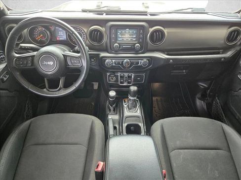 Used 2018 Jeep Wrangler Unlimited Sport S AWD/4WD image 17