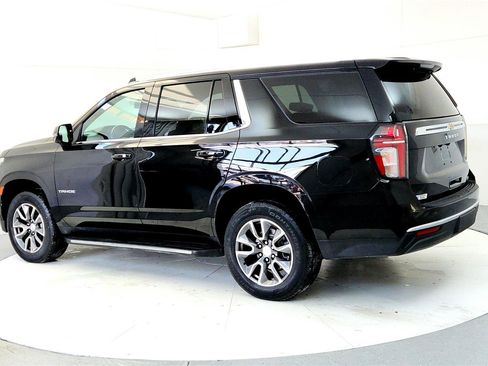 Used 2022 Chevrolet Tahoe LT w/ Luxury Package image 4